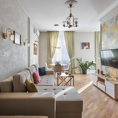 Apartment Fully Renovated 2Bdr Apt In The Heart Of Minsk Minsk