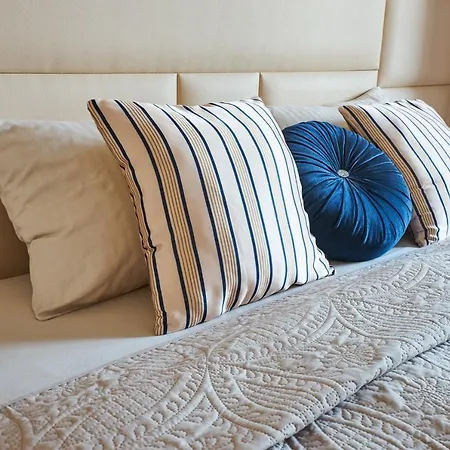 Fully Renovated 2Bdr Apt In The Heart Of Minsk * Minsk